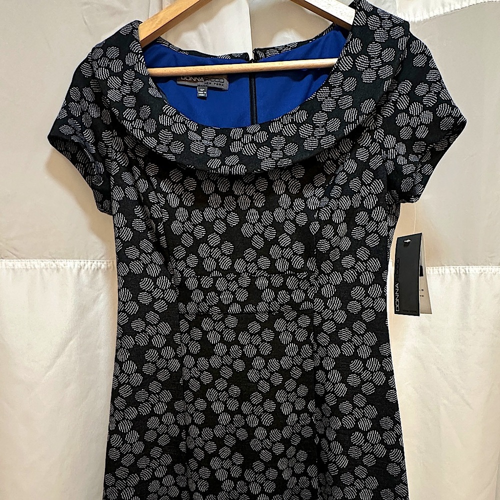 Donna Ricco Midi Dress
